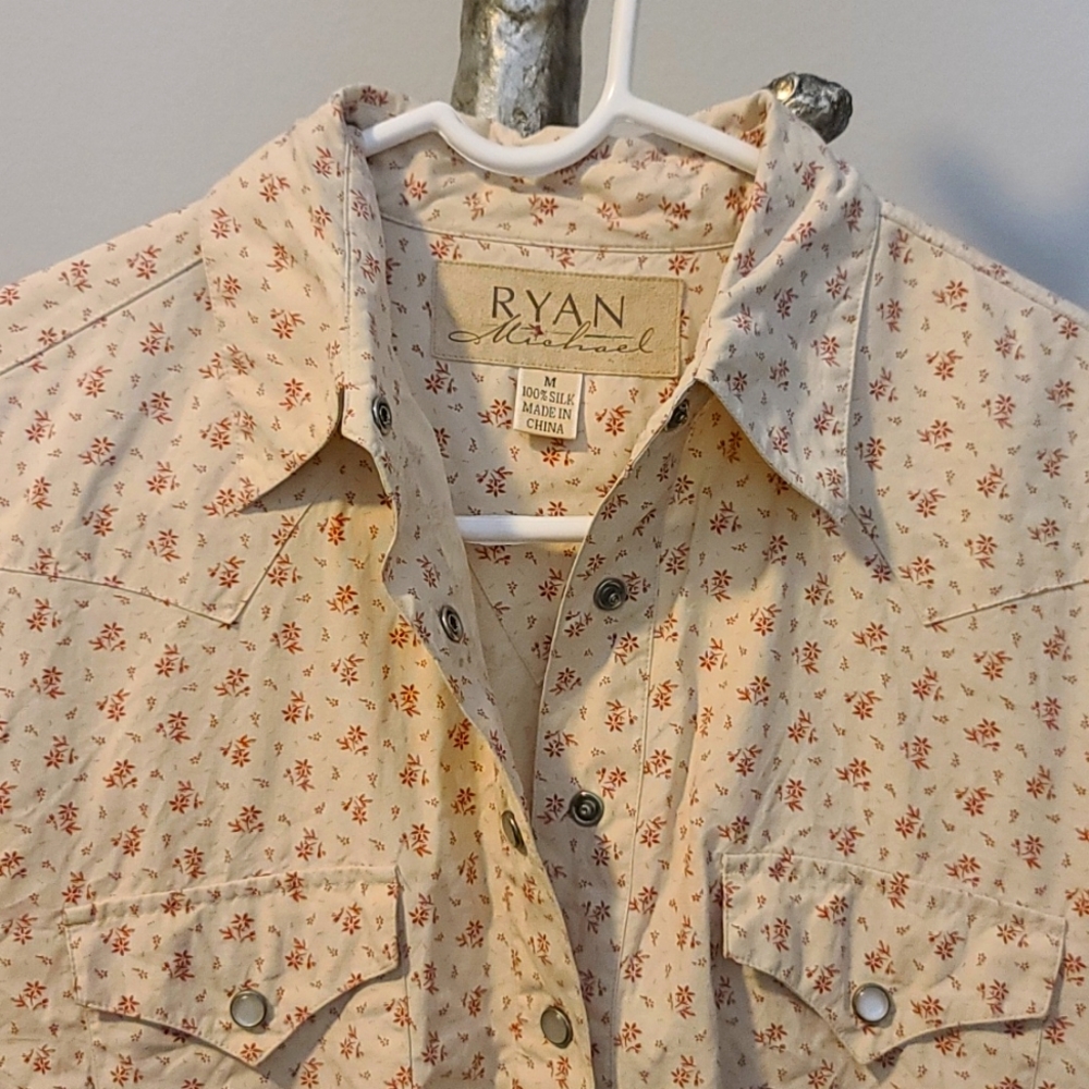 100% Silk Ryan Michael Pearl Snap Shirt (size medium)
